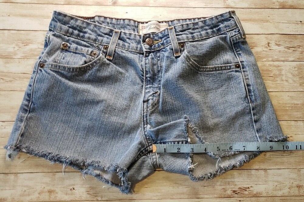 Levi Strauss Women's 6 Blue Signature Jean Shorts Stretch Cut-Off